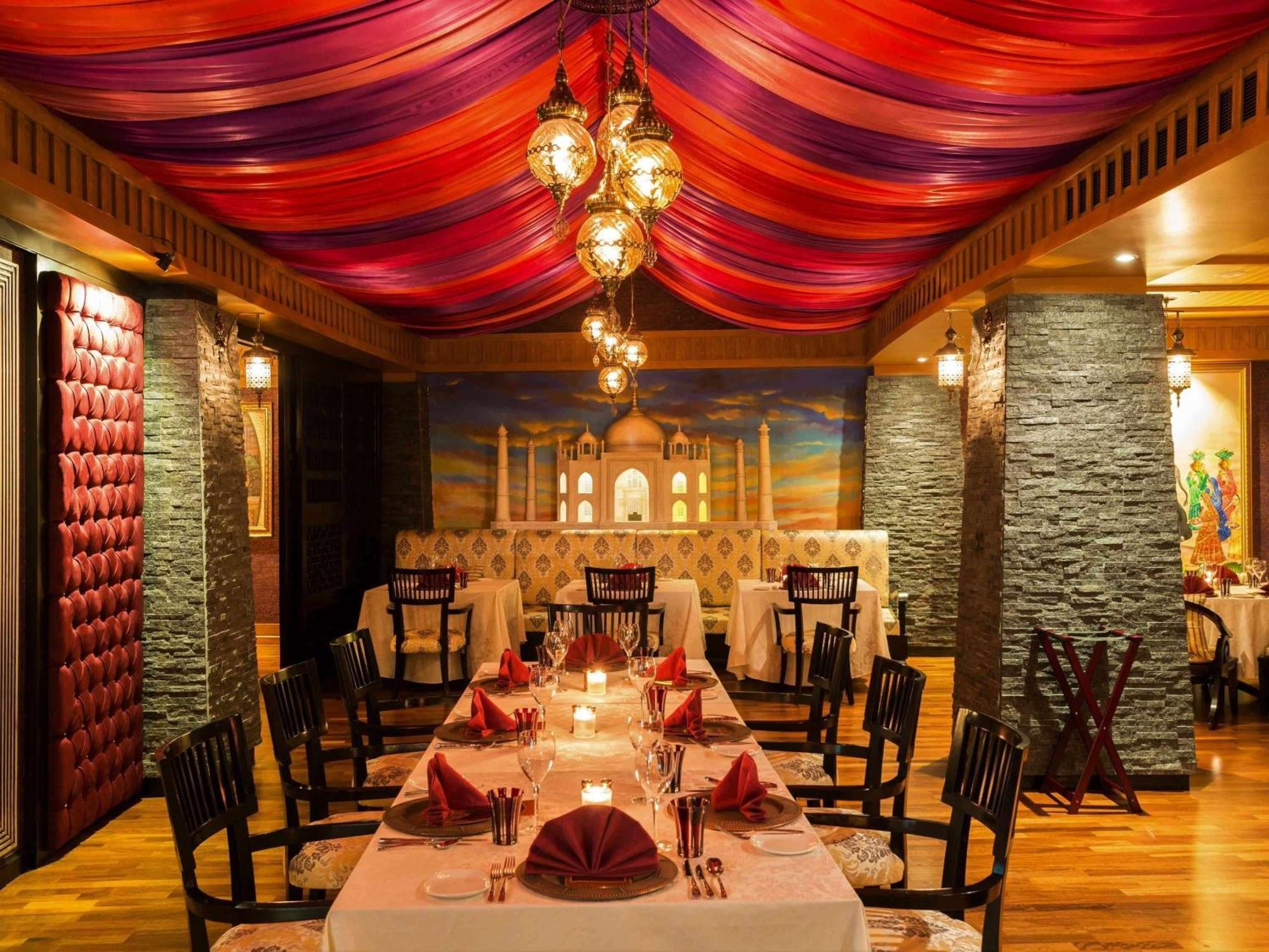Sofitel Bahrain Zallaq Thalassa Sea & Spa Manamah Buitenkant foto The Taj Mahal Restaurant